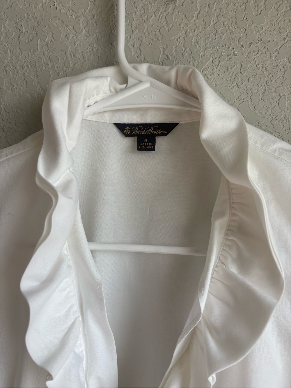 Brooks Brothers White Sleeveless Ruffle Front Button Down Blouse Size Small - Picture 2 of 6